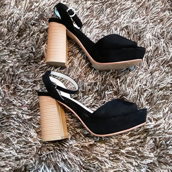 NWOB Truffle Collection Block Heel - Picture 8 of 8